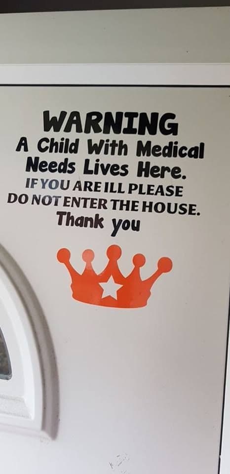 WARNING DOOR STICKER With CROWN - Do Not Enter House If You Are ill - Child - Adult Or Person